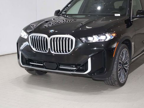 Used 2026 BMW X5 xDrive40i w/ Climate Comfort Package image 2