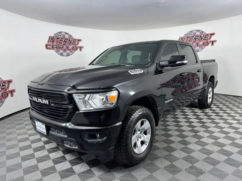 Used 2020 RAM 1500 Big Horn AWD/4WD image 3