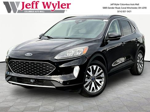 Used 2020 Ford Escape Titanium AWD/4WD image 1