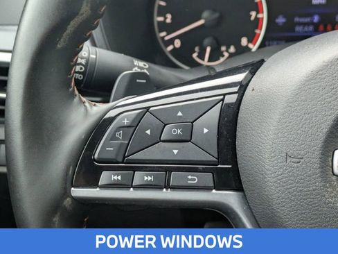 Used 2025 Nissan Altima 2.5 SR FWD image 18