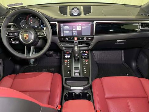 New 2026 Porsche Macan AWD/4WD image 26