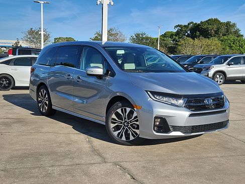 New 2026 Honda Odyssey Elite image 7