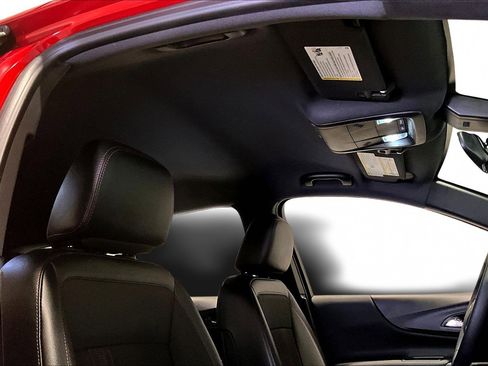 Used 2024 Chevrolet Equinox RS image 26