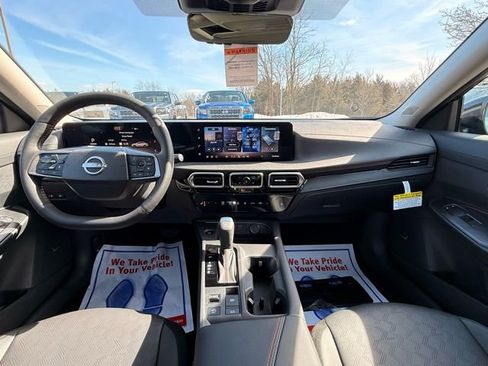 New 2026 Nissan Sentra SR w/ SR Premium Package image 20