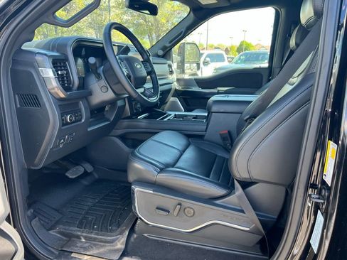 Used 2026 Ford F350 Platinum w/ Tremor Off-Road Package AWD/4WD image 27