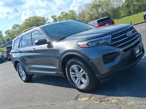 Used 2020 Ford Explorer XLT w/ Class III Trailer Tow Package AWD/4WD image 31