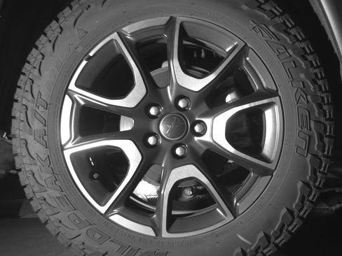 Used 2025 Jeep Compass Trailhawk AWD/4WD image 22