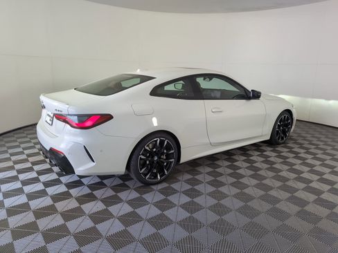 Used 2026 BMW 430i Coupe w/ M Sport Package image 7