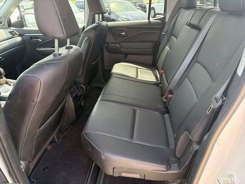 Used 2022 Honda Ridgeline RTL-E image 16