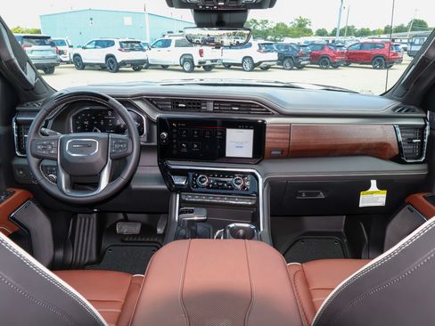 New 2026 GMC Sierra 1500 Denali Ultimate AWD/4WD image 13