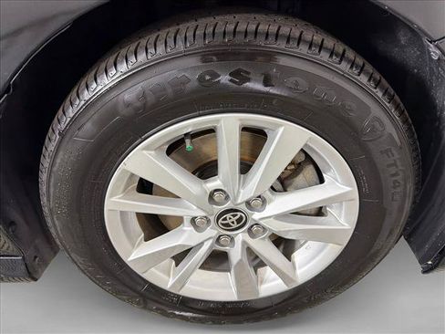Used 2025 Toyota Camry LE FWD image 12