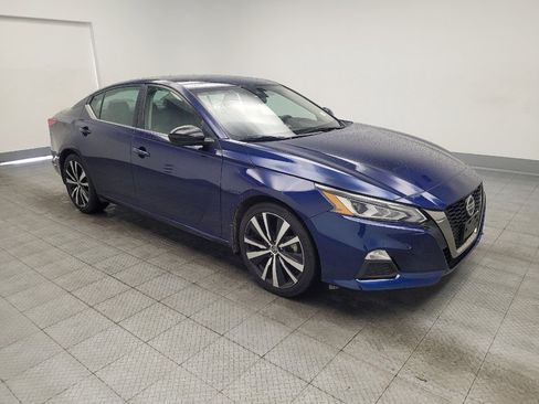 Used 2021 Nissan Altima 2.5 SR FWD image 13