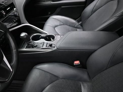 Used 2024 Toyota Camry XSE FWD image 25