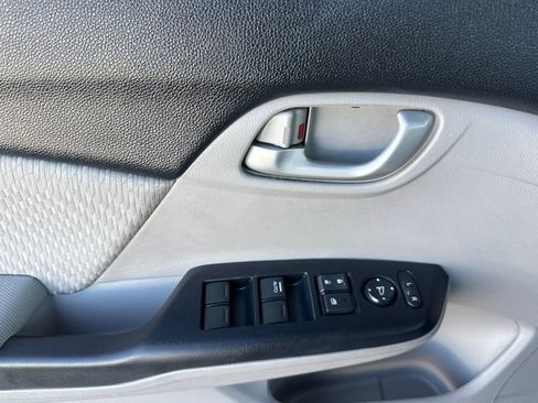 Used 2014 Honda Civic LX image 10