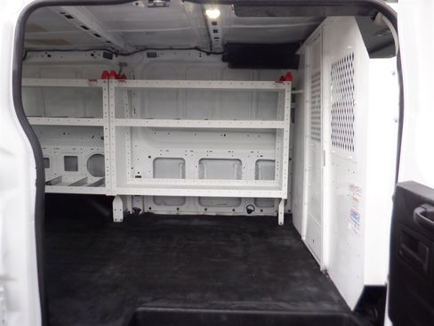 Used 2015 Ford Transit 250 130 Low Roof image 10