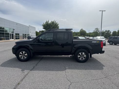 Used 2013 Nissan Frontier PRO-4X w/ Pro-4x Luxury Pkg AWD/4WD image 8