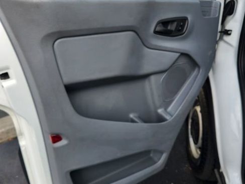 Used 2018 Ford Transit 250 130 Low Roof image 21