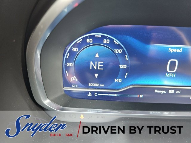 Used 2023 Chevrolet Suburban High Country AWD/4WD image 18