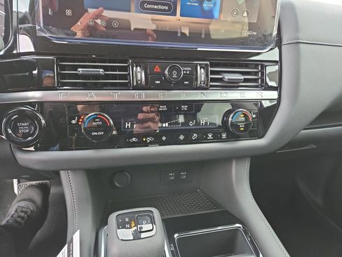 New 2026 Nissan Pathfinder SV AWD/4WD image 29