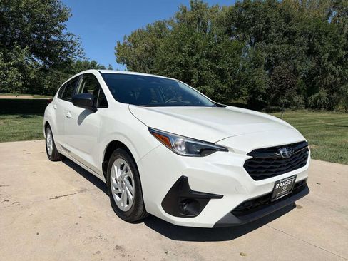 Used 2024 Subaru Impreza 2.0i AWD/4WD image 8