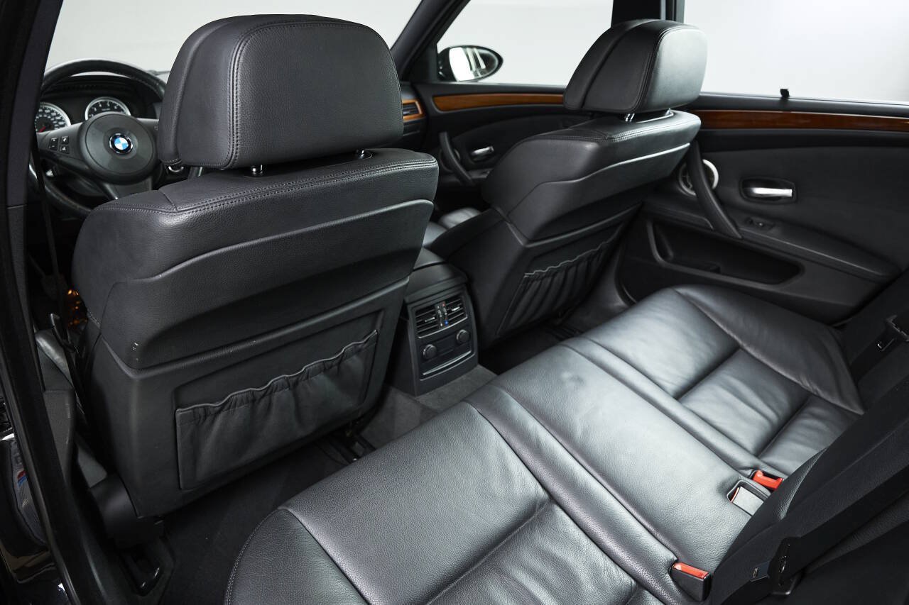 Used 2008 BMW M5 RWD image 83