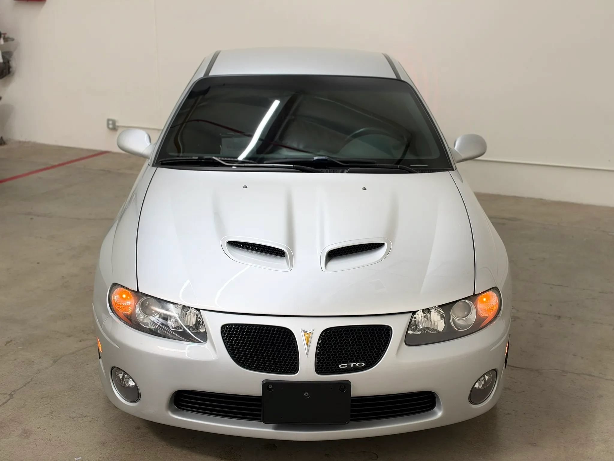 Used 2006 Pontiac GTO RWD image 5