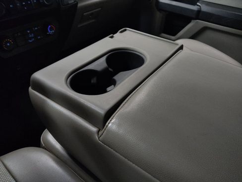 Used 2019 Ford F150 XL w/ Equipment Group 101A Mid AWD/4WD image 26