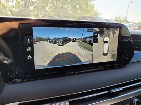 Used 2025 Hyundai Palisade Calligraphy image 9