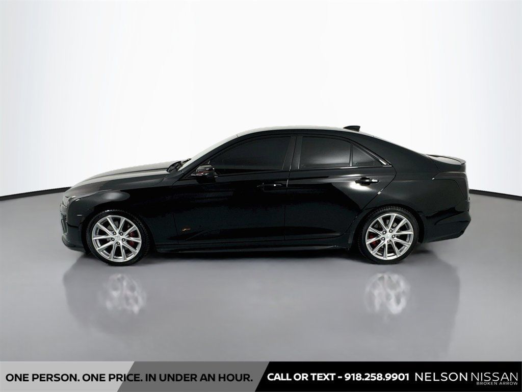 Used 2021 Cadillac CT4 V w/ Technology Package RWD image 8