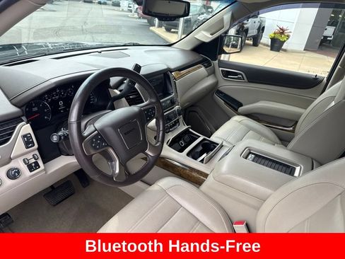 Used 2017 GMC Yukon XL Denali w/ Open Road Package AWD/4WD image 13