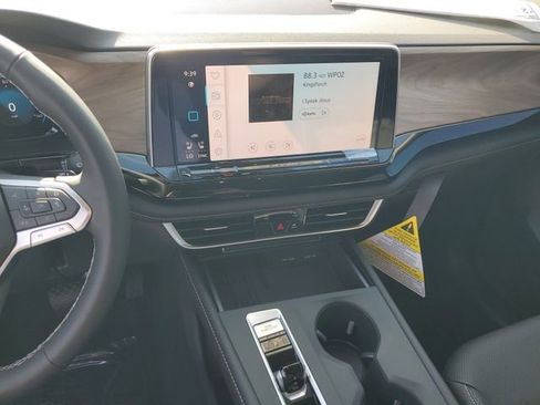 New 2026 Volkswagen Atlas SE FWD image 22