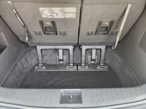 Used 2026 Kia Carnival SX Prestige FWD image 31