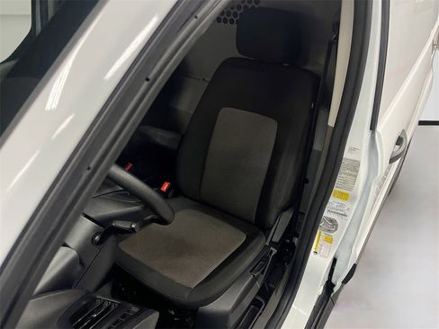 Used 2023 Ford Transit Connect XL image 18