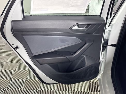 New 2026 Volkswagen Jetta SE image 19