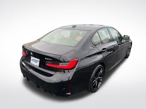Used 2023 BMW 330i xDrive Sedan w/ M Sport Package image 6