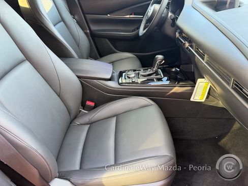Certified 2025 MAZDA CX-30 AWD 2.5 S w/ Select Sport Pkg image 14