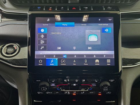 Used 2023 Jeep Grand Cherokee Trailhawk w/ Advanced Protech Group II image 21