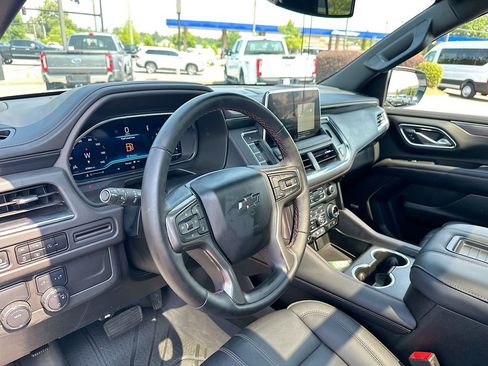 Used 2024 Chevrolet Tahoe RST w/ Luxury Package RWD image 10