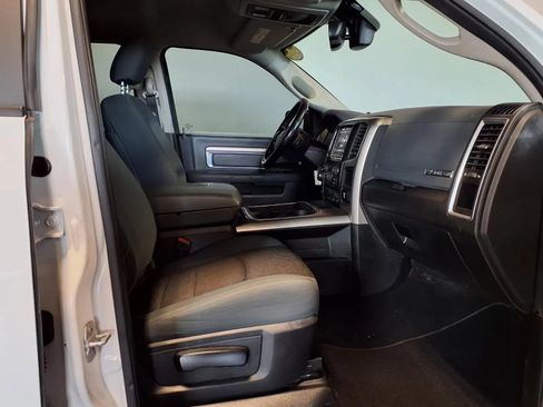 Used 2018 RAM 1500 Big Horn AWD/4WD image 10