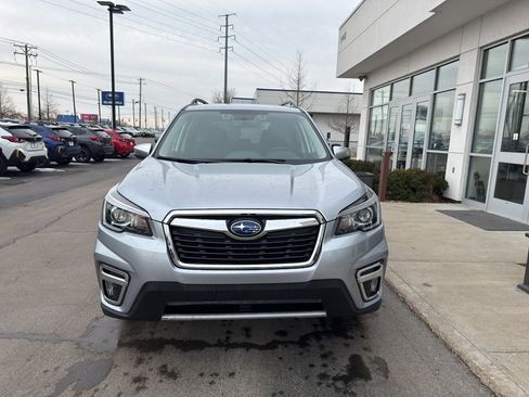 Used 2020 Subaru Forester Touring image 8