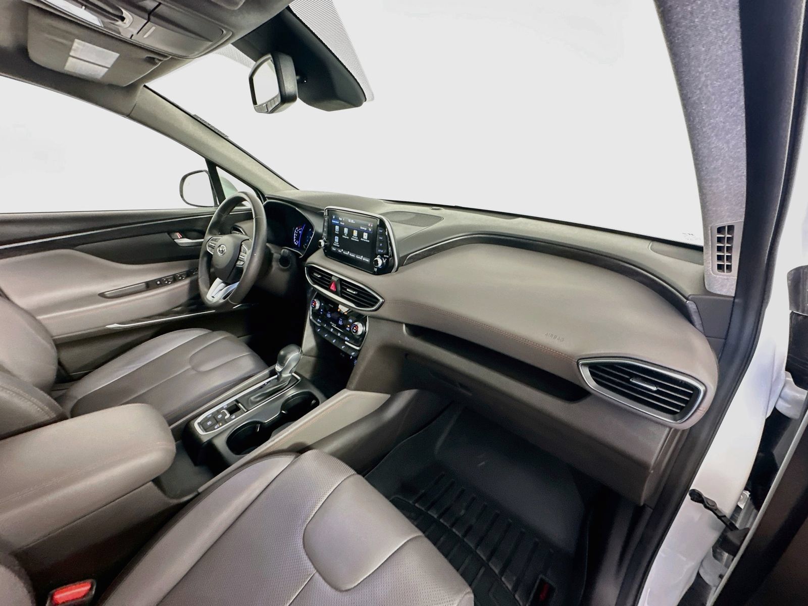 Used 2020 Hyundai Santa Fe Limited w/ Cargo Package FWD image 30