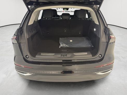 New 2026 Lincoln Nautilus Premier AWD/4WD image 29