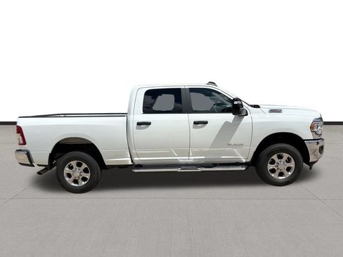 Used 2024 RAM 2500 Big Horn AWD/4WD image 4