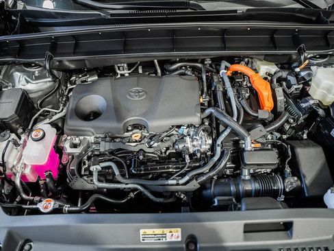 New 2026 Toyota Highlander Platinum image 20