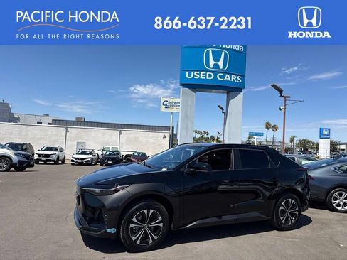 Used 2024 Toyota bZ4X FWD w/ Weather Package image 1