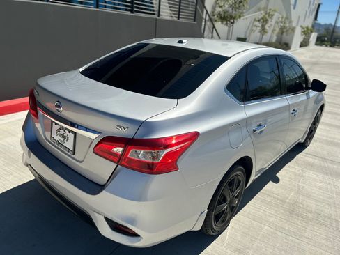 Used 2016 Nissan Sentra SV image 18