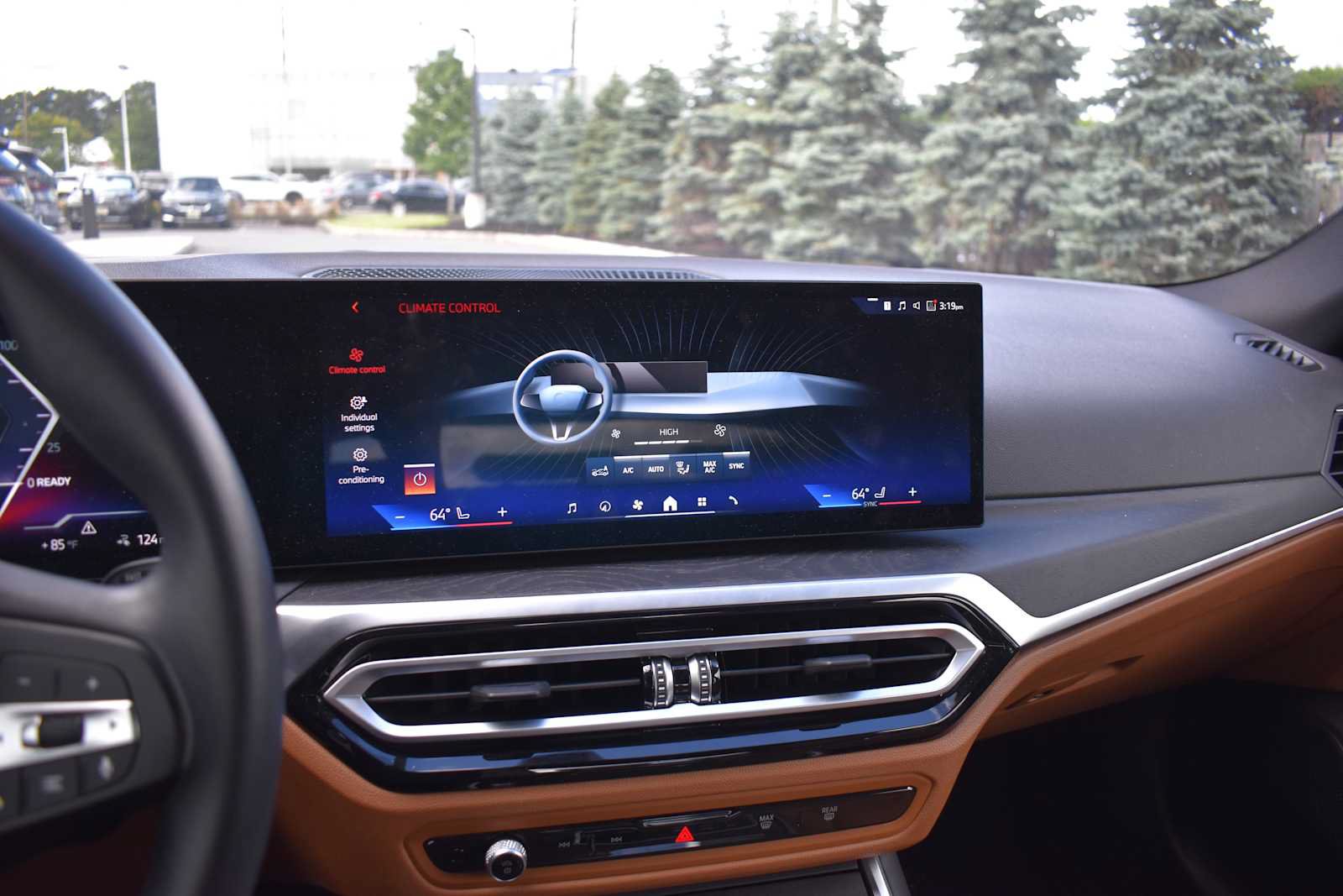 Used 2024 BMW i4 eDrive35 w/ Convenience Package RWD image 18