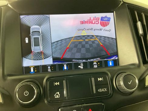 Used 2022 GMC Terrain SLT w/ Tech Package AWD/4WD image 24