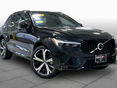 Used 2024 Volvo XC60 B5 Ultimate w/ Climate Package