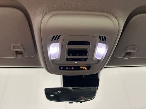 Used 2023 Buick Envision Avenir AWD/4WD image 24